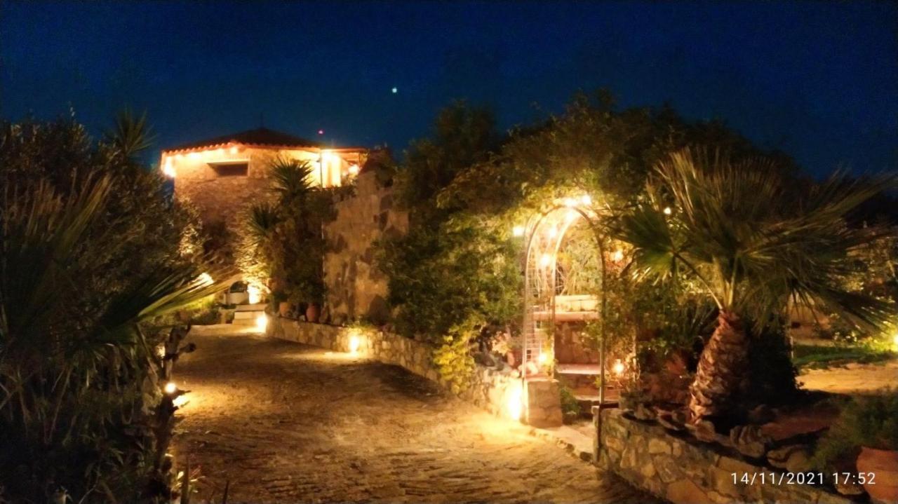 Traditional Windmill-Milos Kroustas Экстерьер фото